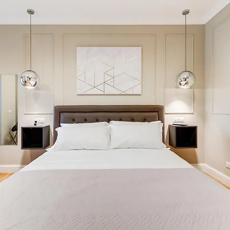 Mellini Palace Suites by Premium Suites Collection
