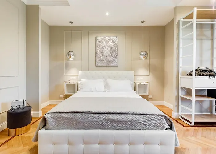 Mellini Palace By Premium Collection Maison d'hôtes
